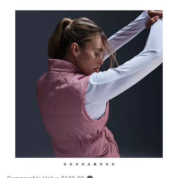 NWT Nike Women's Therma-FIT Swift
Running Vest - Picture 6 of 9